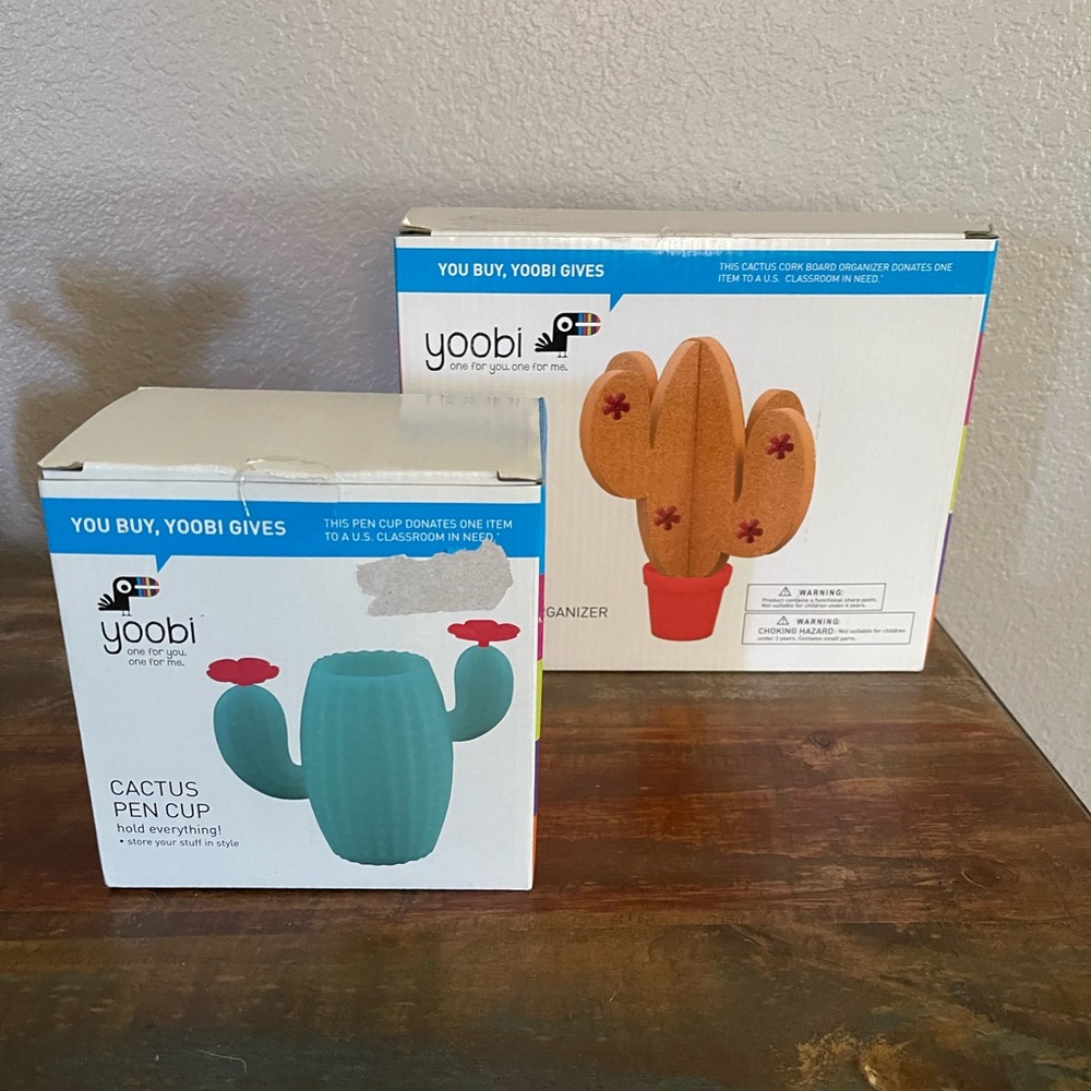 NEW YOOBI Desk Accessories Fun Cup Holder and Cactus Cork Board Organizer